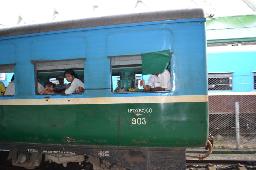birmania trasporti treno
