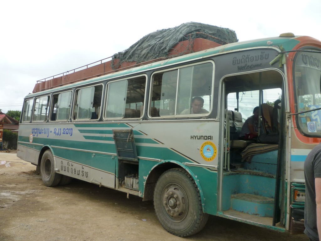 laos trasporti
