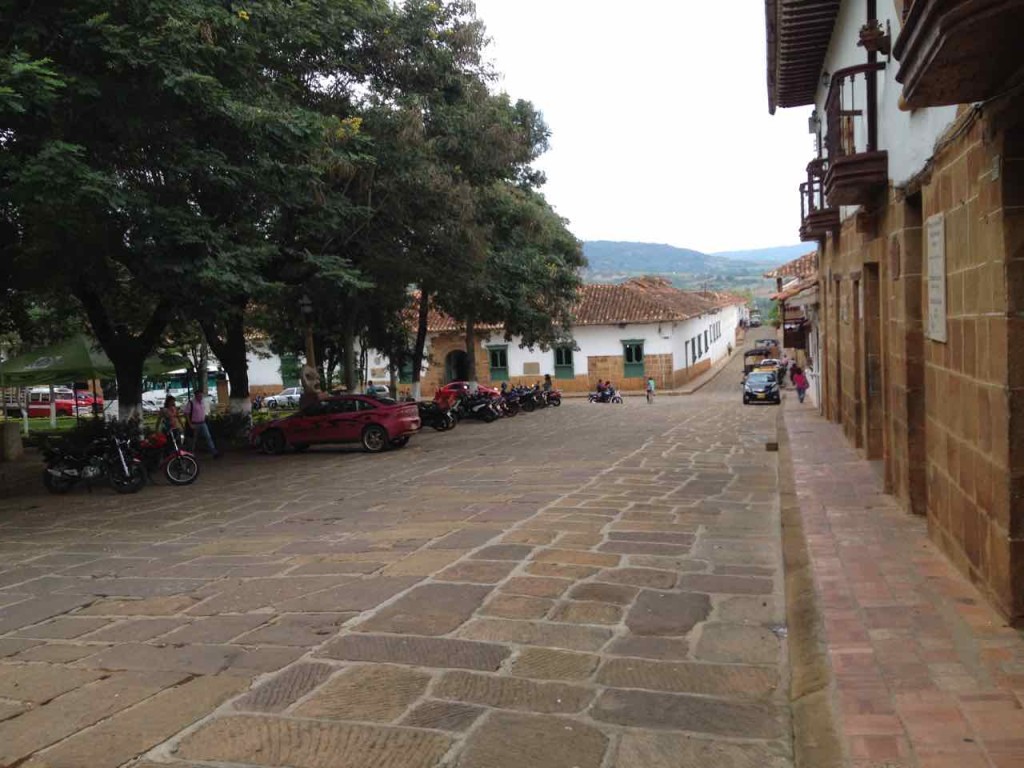 La Piazza di Barichara da dove partono i bus per San Gil