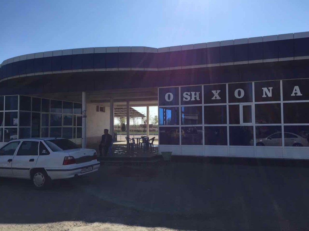 La stazione dei Taxi collettivi di Bukhara